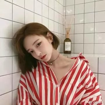 灰色的果实